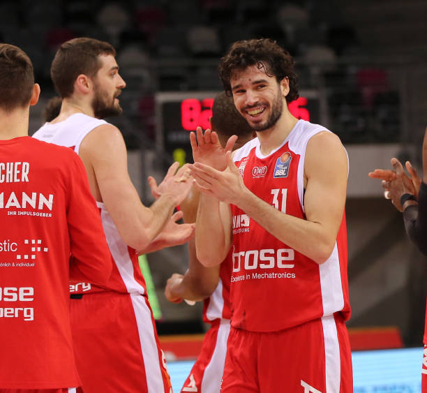 人心的比赛 人心的比赛